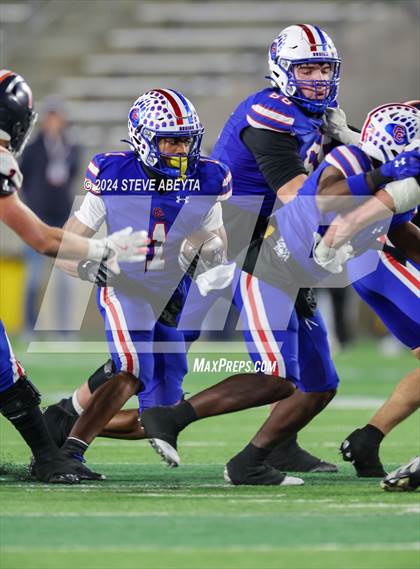 Thumbnail 1 in Legend @ Cherry Creek (CHSAA 5A Championship) photogallery.