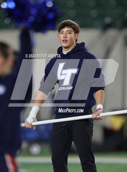 Thumbnail 1 in Legend @ Cherry Creek (CHSAA 5A Championship) photogallery.