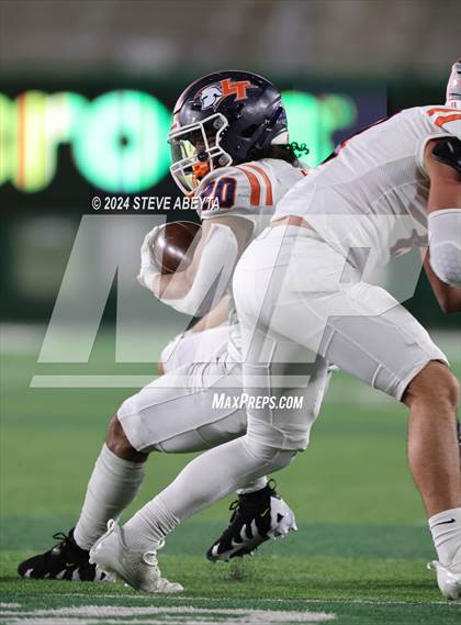 Thumbnail 3 in Legend @ Cherry Creek (CHSAA 5A Championship) photogallery.