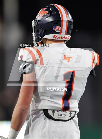 Thumbnail 2 in Legend @ Cherry Creek (CHSAA 5A Championship) photogallery.
