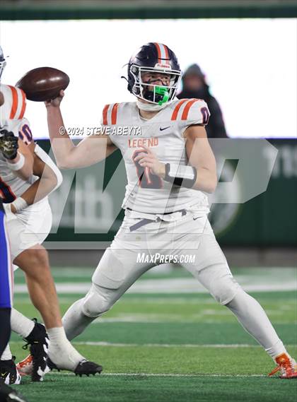 Thumbnail 2 in Legend @ Cherry Creek (CHSAA 5A Championship) photogallery.