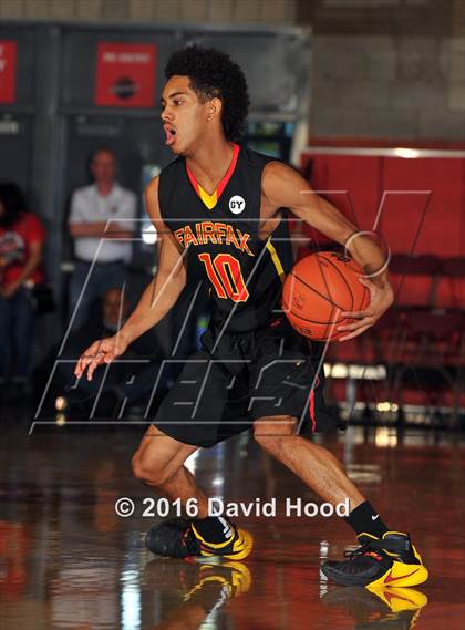 Thumbnail 1 in Los Alamitos vs. Fairfax (Nike Extravaganza) photogallery.
