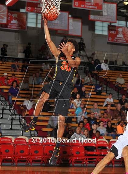 Thumbnail 1 in Los Alamitos vs. Fairfax (Nike Extravaganza) photogallery.
