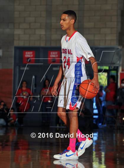 Thumbnail 1 in Los Alamitos vs. Fairfax (Nike Extravaganza) photogallery.
