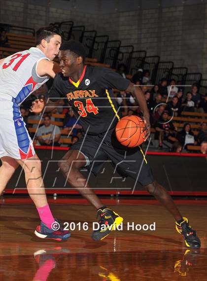 Thumbnail 3 in Los Alamitos vs. Fairfax (Nike Extravaganza) photogallery.
