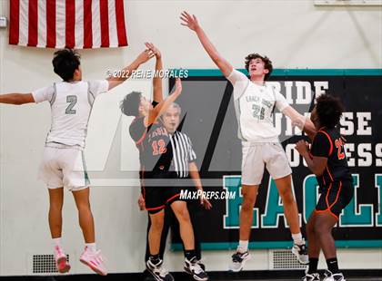 Thumbnail 1 in Lincoln vs Eagle Rock photogallery.