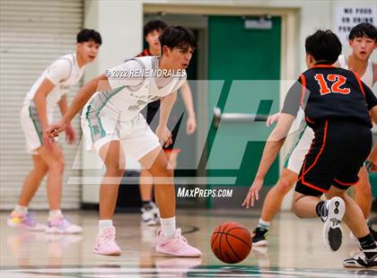 Thumbnail 2 in Lincoln vs Eagle Rock photogallery.
