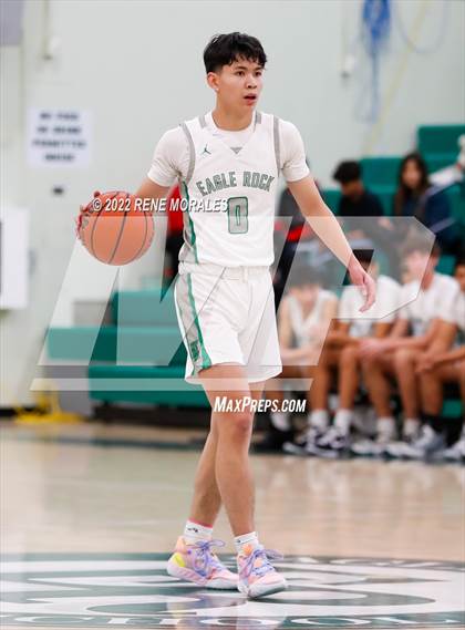 Thumbnail 3 in Lincoln vs Eagle Rock photogallery.