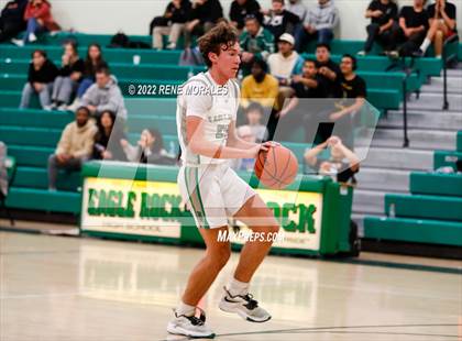 Thumbnail 3 in Lincoln vs Eagle Rock photogallery.