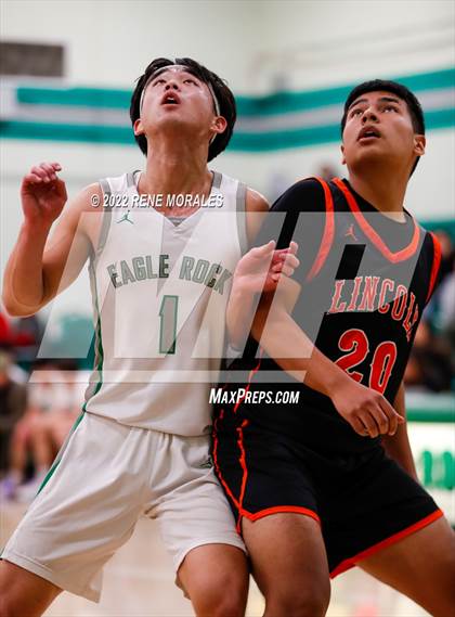 Thumbnail 3 in Lincoln vs Eagle Rock photogallery.