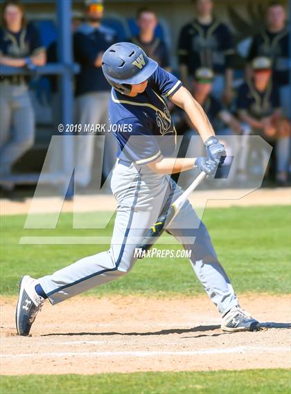 Thumbnail 1 in Bentonville West vs. Edmond Santa Fe (Coach Bob Invitational) photogallery.