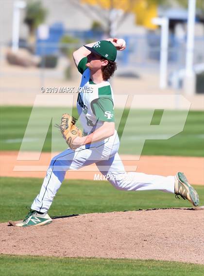 Thumbnail 2 in Bentonville West vs. Edmond Santa Fe (Coach Bob Invitational) photogallery.