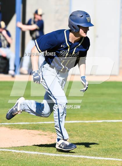 Thumbnail 2 in Bentonville West vs. Edmond Santa Fe (Coach Bob Invitational) photogallery.