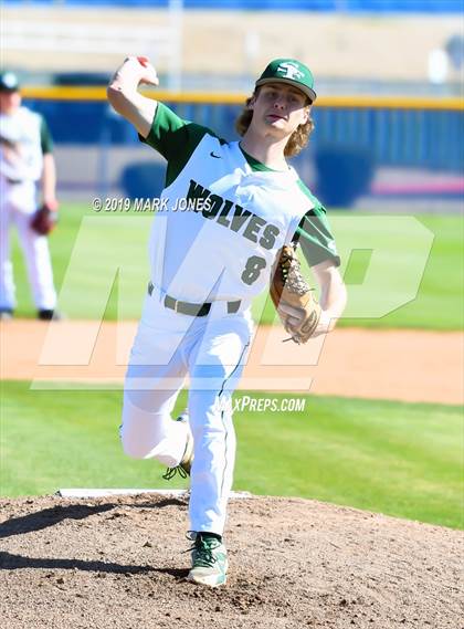 Thumbnail 2 in Bentonville West vs. Edmond Santa Fe (Coach Bob Invitational) photogallery.