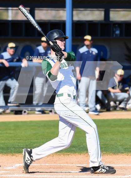 Thumbnail 2 in Bentonville West vs. Edmond Santa Fe (Coach Bob Invitational) photogallery.