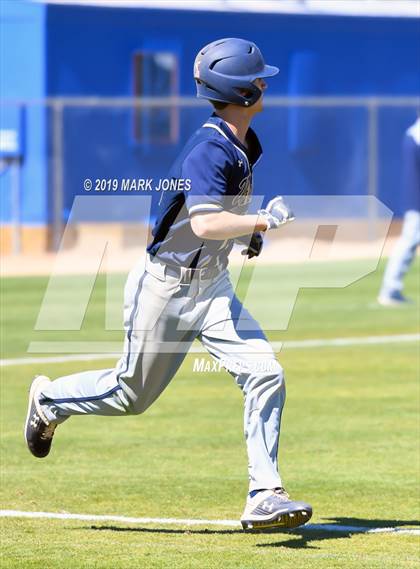 Thumbnail 1 in Bentonville West vs. Edmond Santa Fe (Coach Bob Invitational) photogallery.