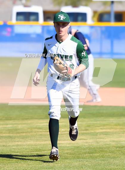 Thumbnail 2 in Bentonville West vs. Edmond Santa Fe (Coach Bob Invitational) photogallery.