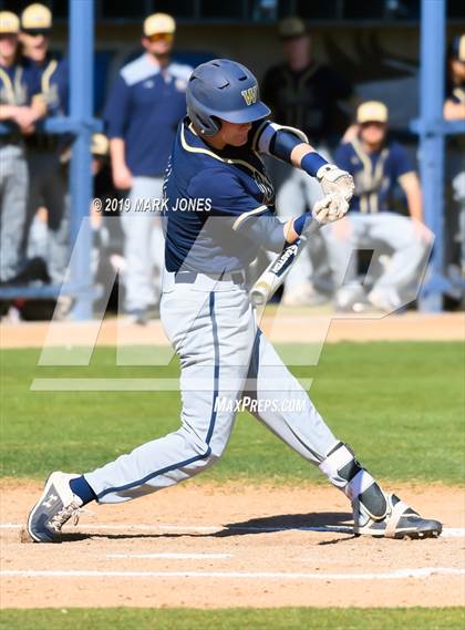 Thumbnail 3 in Bentonville West vs. Edmond Santa Fe (Coach Bob Invitational) photogallery.