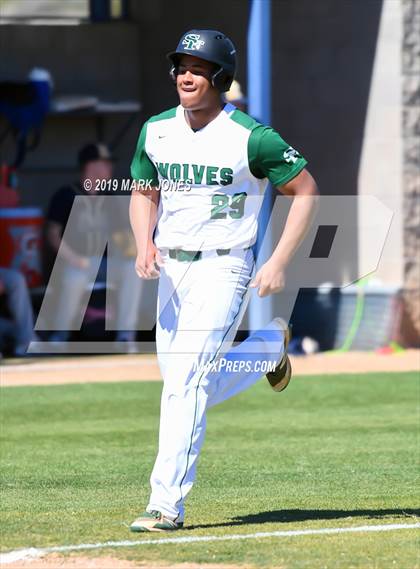 Thumbnail 1 in Bentonville West vs. Edmond Santa Fe (Coach Bob Invitational) photogallery.