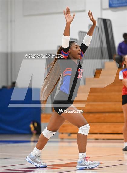 Thumbnail 3 in Assumption @ Metairie Park Country Day photogallery.