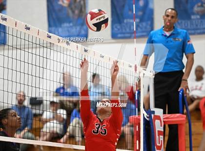 Thumbnail 3 in Assumption @ Metairie Park Country Day photogallery.