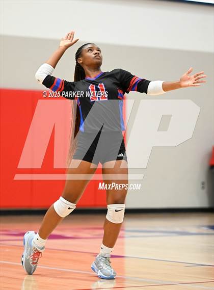 Thumbnail 1 in Assumption @ Metairie Park Country Day photogallery.