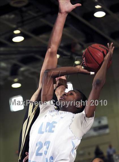 Thumbnail 1 in Athens vs. Lee photogallery.