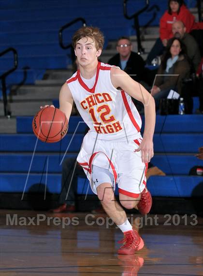 Thumbnail 3 in Natomas vs. Chico (Les Curry Invitational) photogallery.