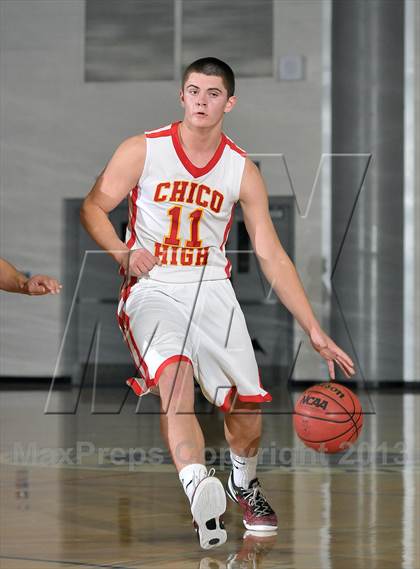 Thumbnail 3 in Natomas vs. Chico (Les Curry Invitational) photogallery.