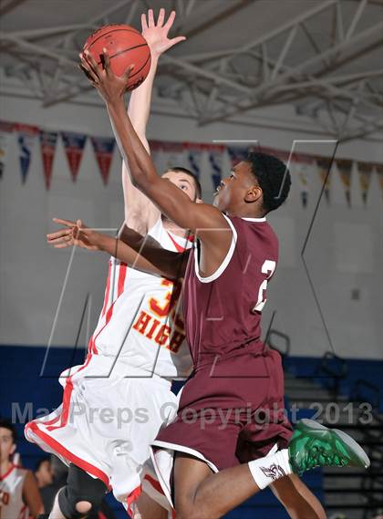 Thumbnail 2 in Natomas vs. Chico (Les Curry Invitational) photogallery.