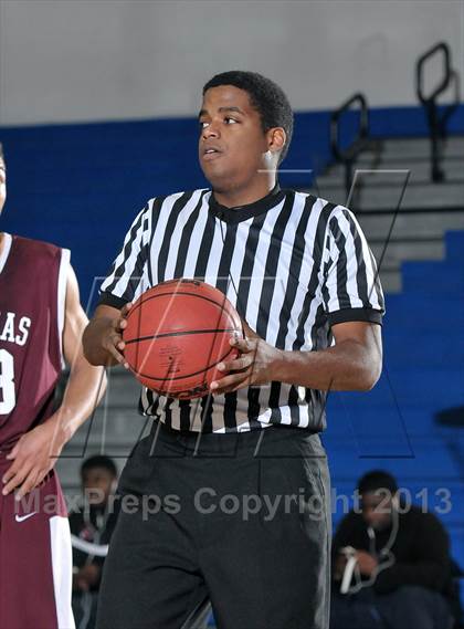 Thumbnail 1 in Natomas vs. Chico (Les Curry Invitational) photogallery.