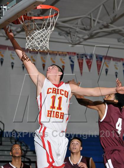 Thumbnail 1 in Natomas vs. Chico (Les Curry Invitational) photogallery.