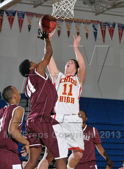 Thumbnail 3 in Natomas vs. Chico (Les Curry Invitational) photogallery.