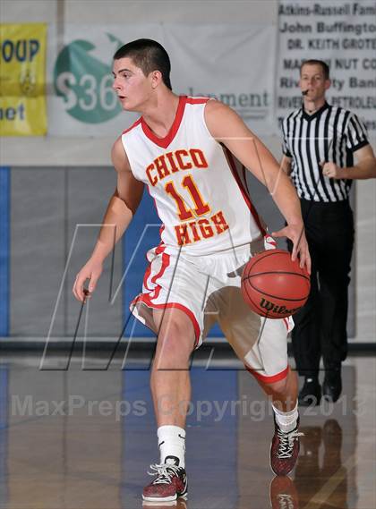 Thumbnail 1 in Natomas vs. Chico (Les Curry Invitational) photogallery.