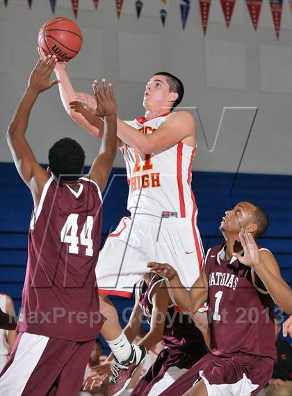 Thumbnail 2 in Natomas vs. Chico (Les Curry Invitational) photogallery.