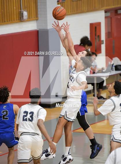 Thumbnail 1 in Higley vs. Canyon View (PXU Coyote Classic Tournament) photogallery.