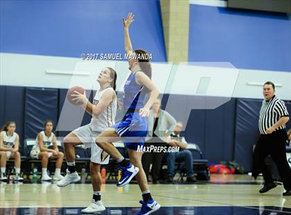 Thumbnail 2 in Ventura vs La Jolla Country Day photogallery.