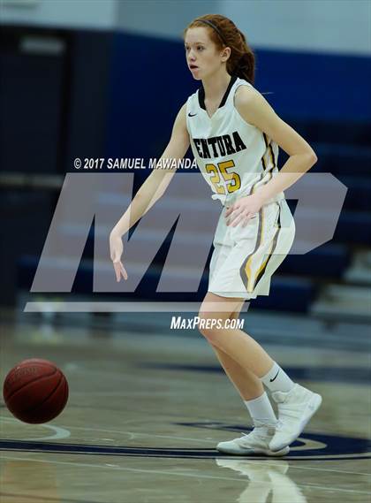 Thumbnail 2 in Ventura vs La Jolla Country Day photogallery.