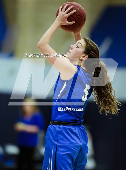 Thumbnail 2 in Ventura vs La Jolla Country Day photogallery.