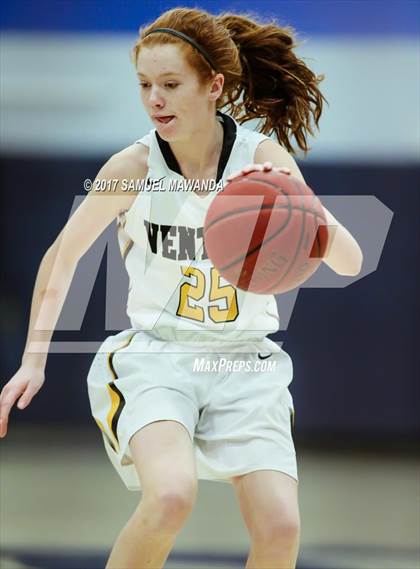 Thumbnail 3 in Ventura vs La Jolla Country Day photogallery.