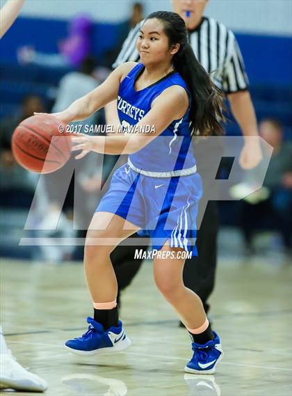 Thumbnail 1 in Ventura vs La Jolla Country Day photogallery.