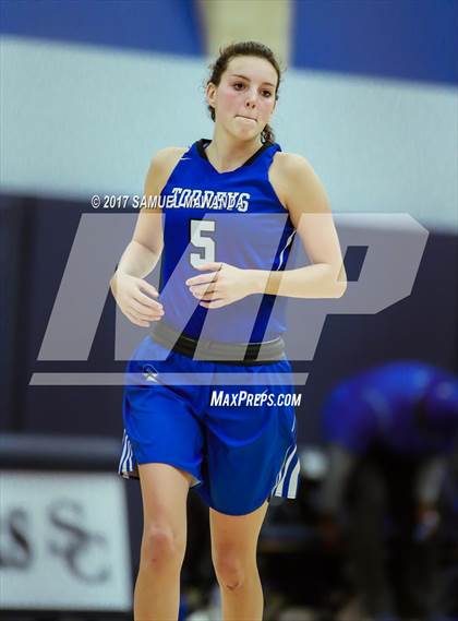 Thumbnail 1 in Ventura vs La Jolla Country Day photogallery.