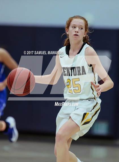 Thumbnail 3 in Ventura vs La Jolla Country Day photogallery.