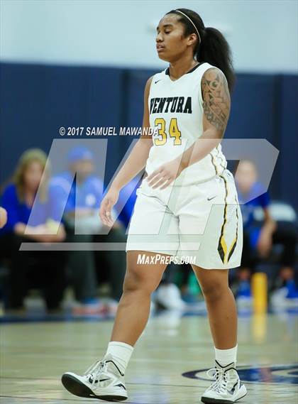 Thumbnail 1 in Ventura vs La Jolla Country Day photogallery.