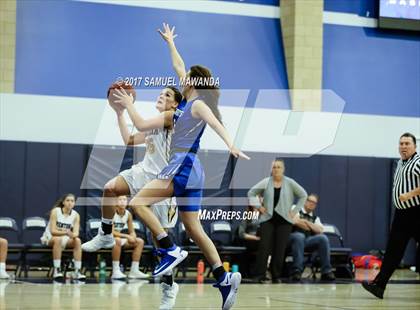 Thumbnail 3 in Ventura vs La Jolla Country Day photogallery.