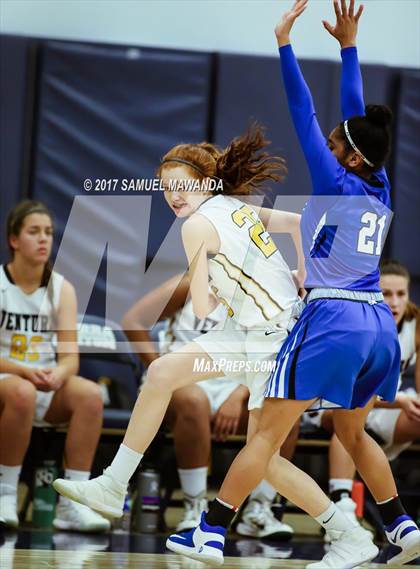 Thumbnail 1 in Ventura vs La Jolla Country Day photogallery.