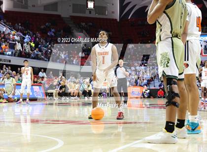 Thumbnail 2 in Eastern Randolph vs. Wilson Prep (NCHSAA 1A Final) photogallery.