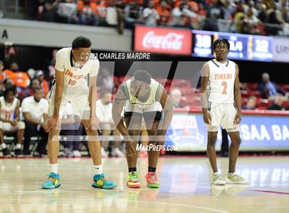 Thumbnail 2 in Eastern Randolph vs. Wilson Prep (NCHSAA 1A Final) photogallery.