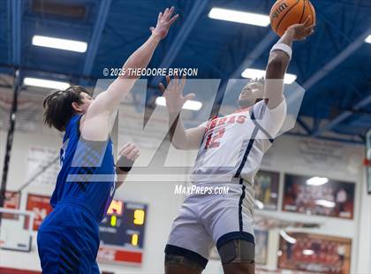 Thumbnail 1 in Martin Luther King Jr. Magnet @ Whites Creek photogallery.