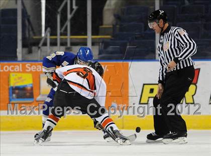 Thumbnail 1 in Newtown @ Watertown/Pomperaug photogallery.